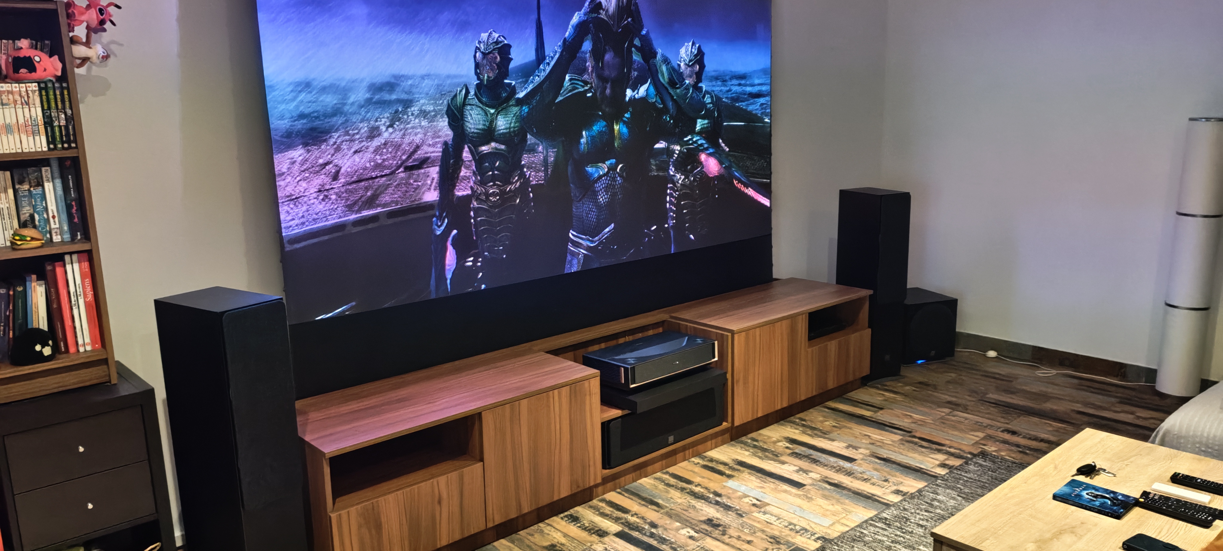 Installation home cinéma courte focale Bordeaux